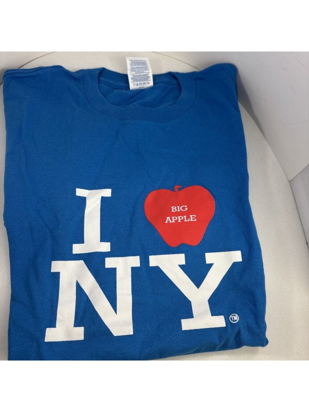 Delta Ringspun Women’s Small NY BIG APPLE T-Shirt Bright Blue - Picture 1 of 2
